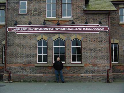Wales town with longest name